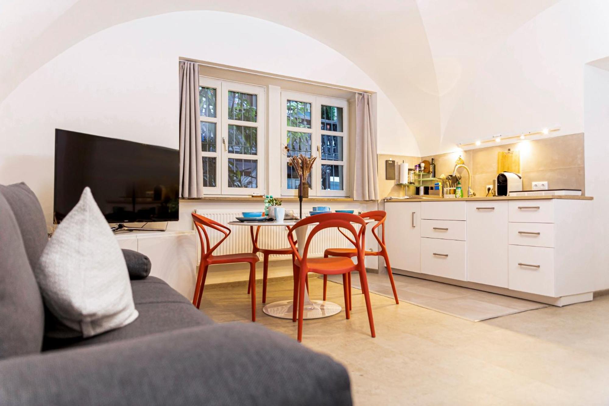 Suite-Regensburg Luaran gambar